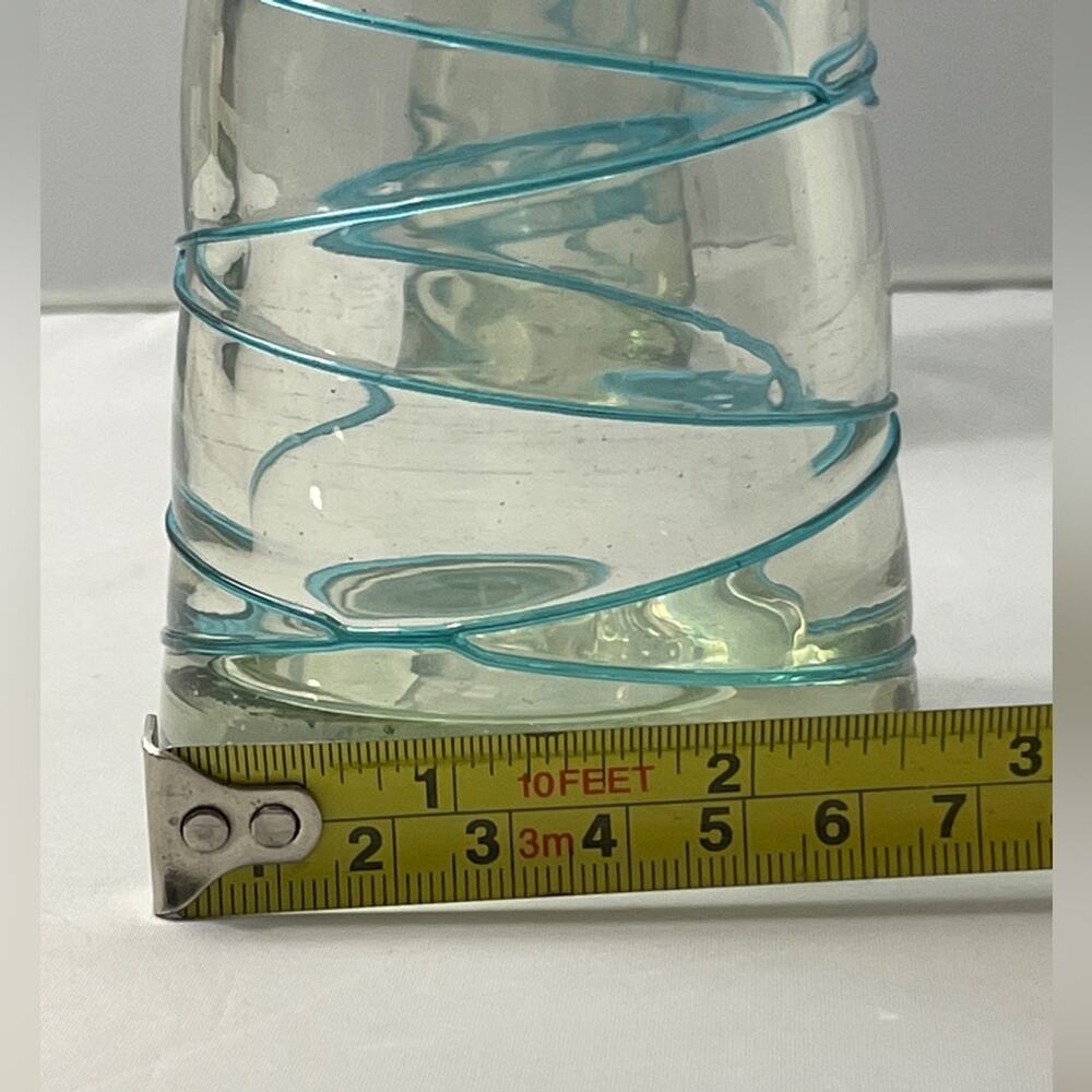 Pair‎ of Tall Handblown Glass Swirl Vases, Made in Mexico - Picture 6 of 9